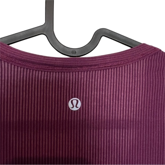 Lululemon Karmady Short Sleeve Tonka Stripe Burnout Plum Size 2 - Picture 4 of 6